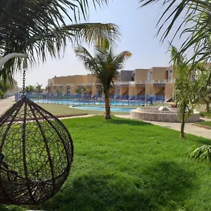 happiness-chalet-512.jeddahhotels.net/